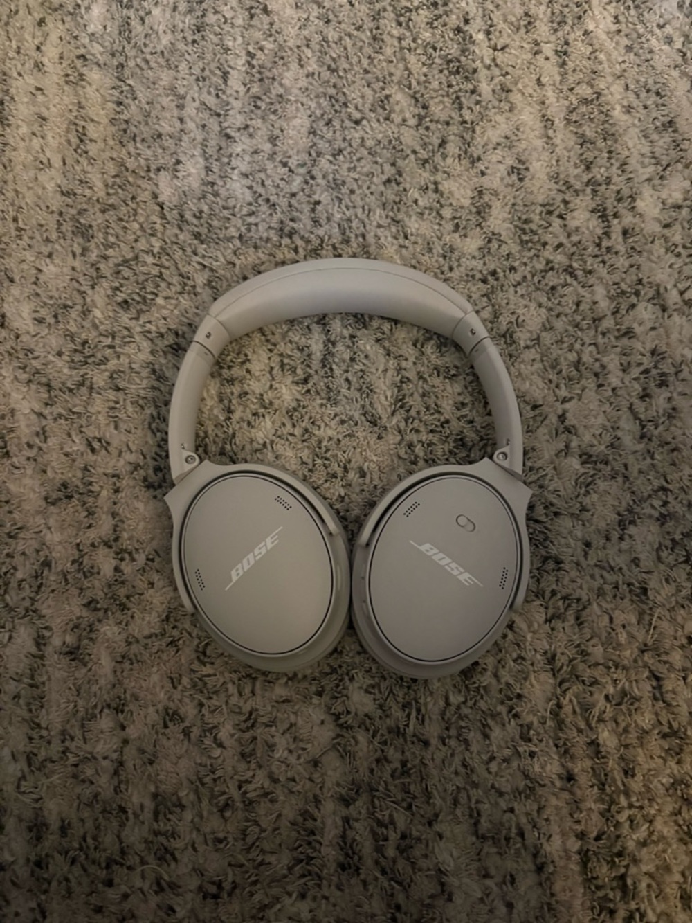 Bose quiet comfort headphone